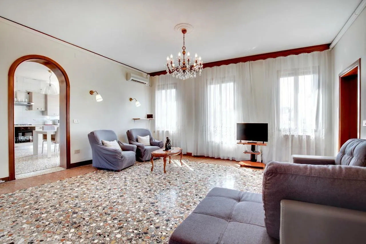Tre Archi Apartment Venice Italy
