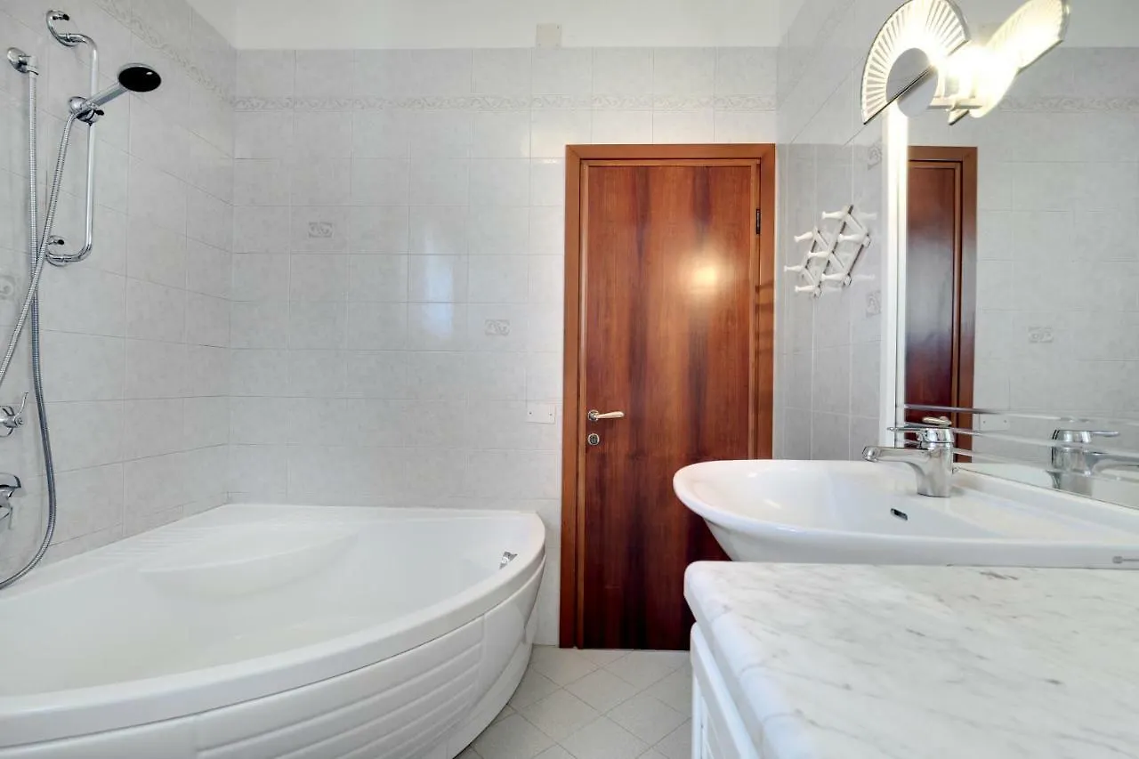 Tre Archi Apartment Venice
