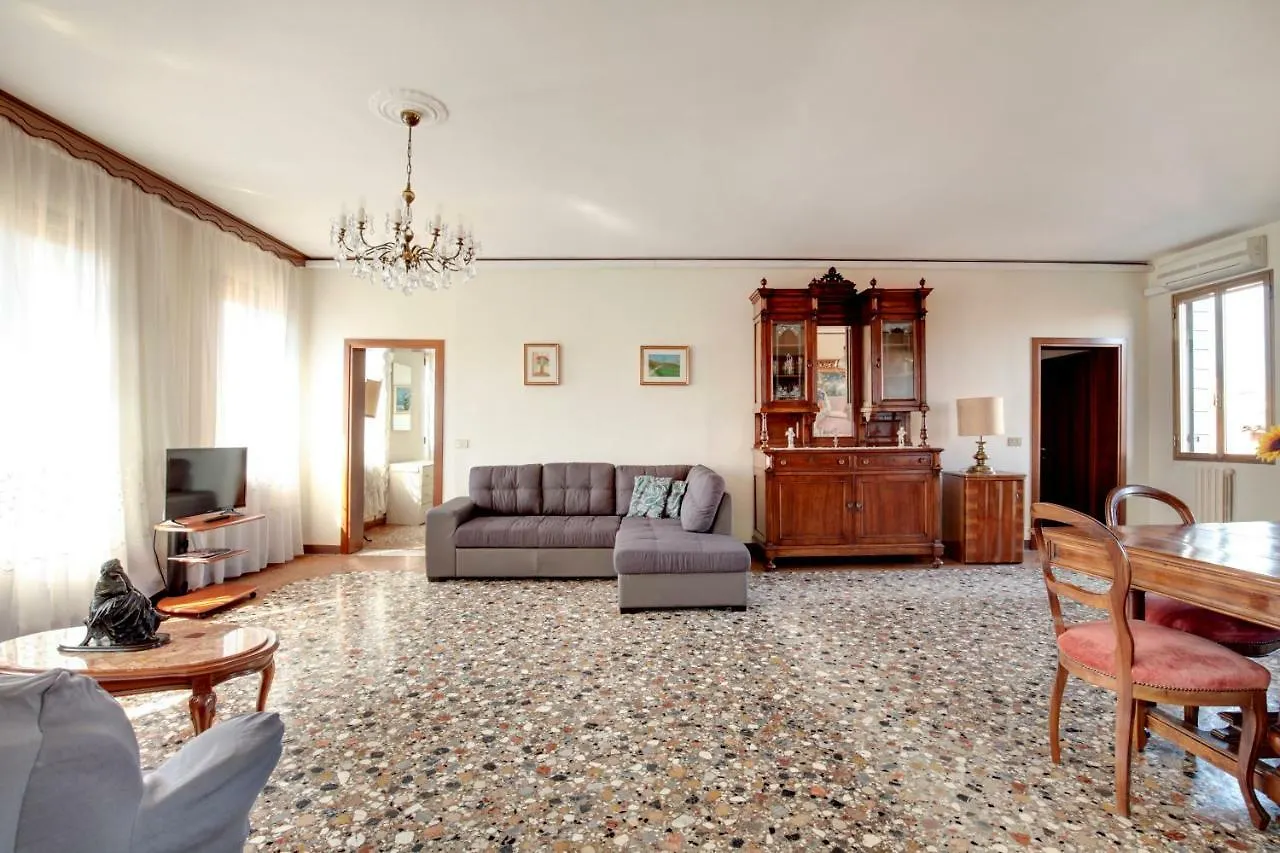 Tre Archi Apartment Venice