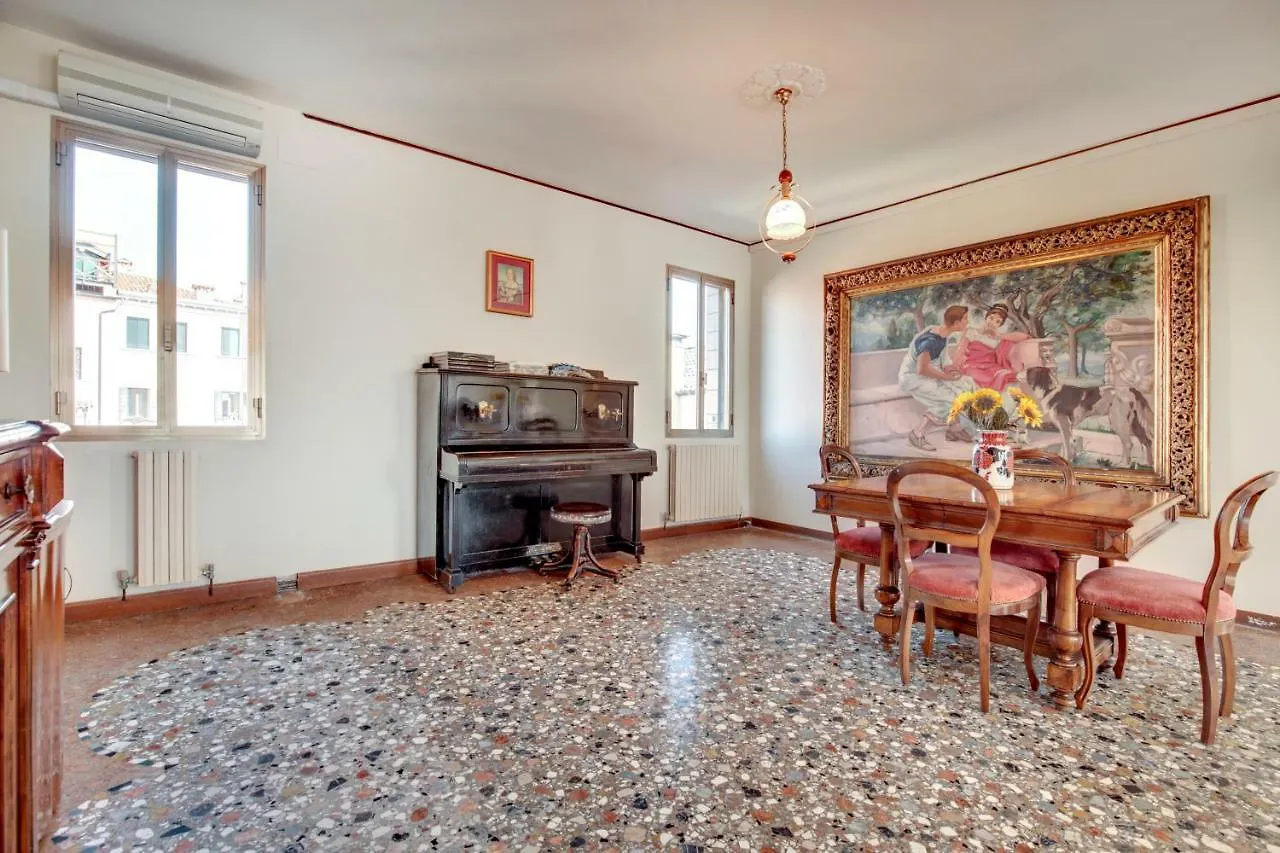Tre Archi Apartment Venice